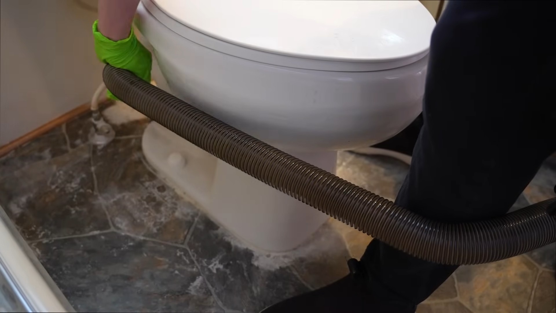 Badezimmer schnell reinigen